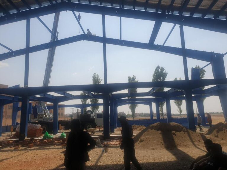 ساخت و نصب سالن ورزشی شهرداری باغستان واقع در نصیر آباد شهریار